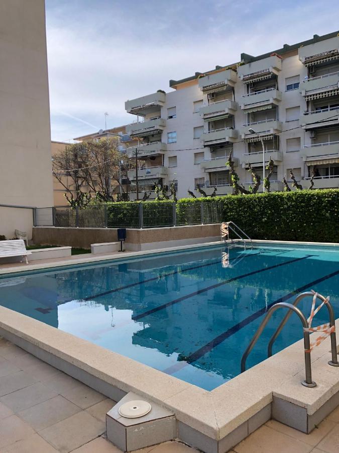 Apartamento Paris Салоу Экстерьер фото